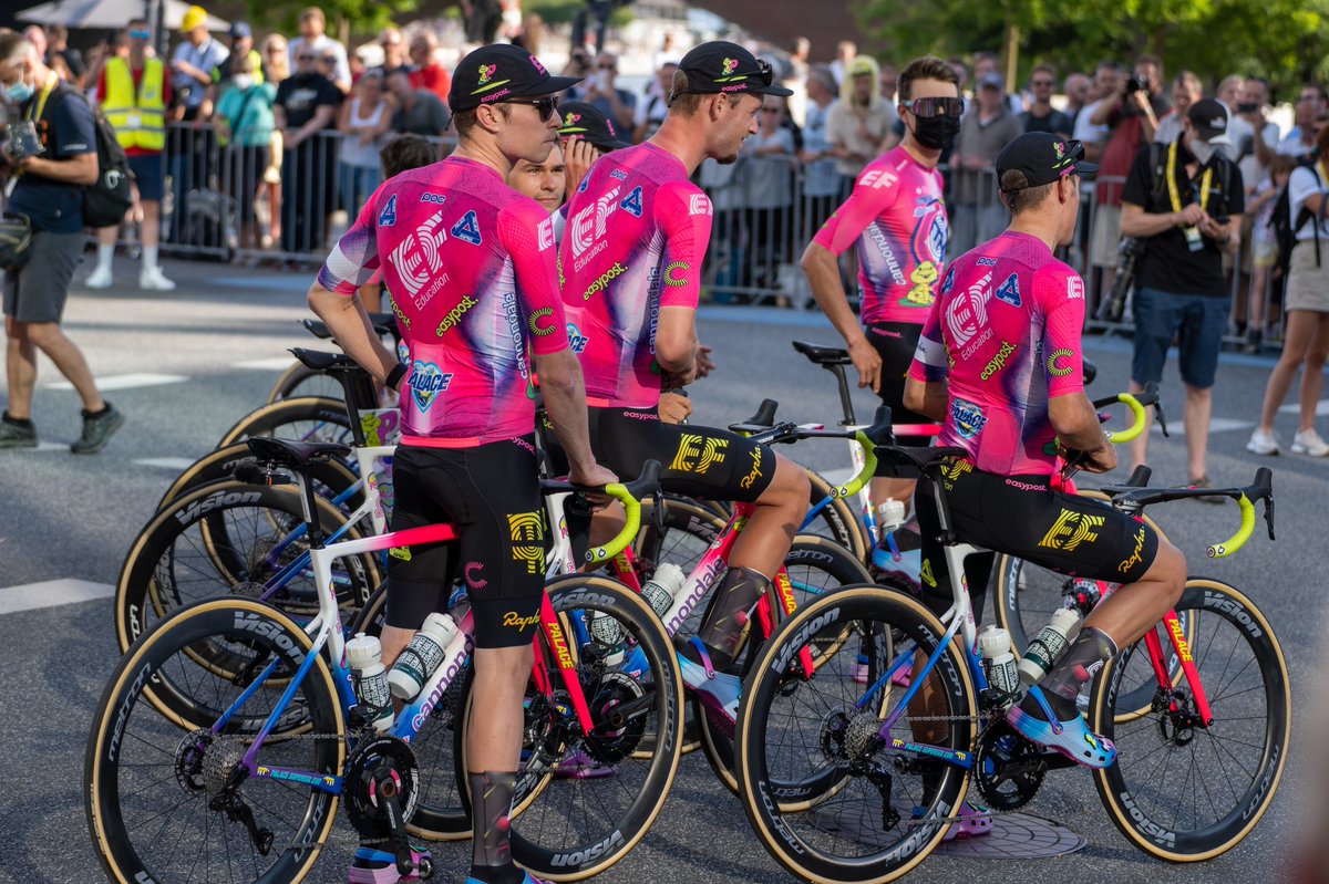 FitFastCoaching's tweet image. The best team design at @LeTour ?! @EFprocycling