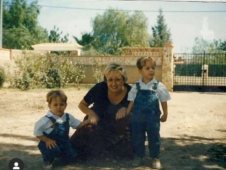 Éramos adorables. #EsperandoNené