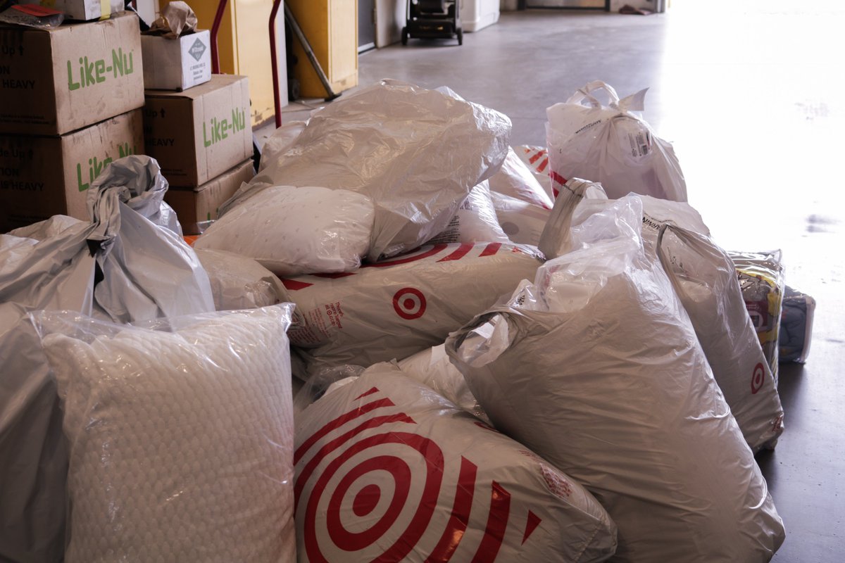 mstatesutility's tweet image. Our Sioux City Location held a small competition between its different departments to raise bedding items for our local chapter of the non-profit Sleep in Heavenly Peace - IA, Sioux City which builds beds and donates bedding to children without!