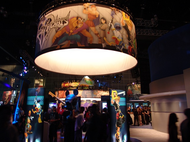 dail15_noctis's tweet photo. Kingdom Hearts II, booth 1  #E32005 https://t.co/viy77aYZwM