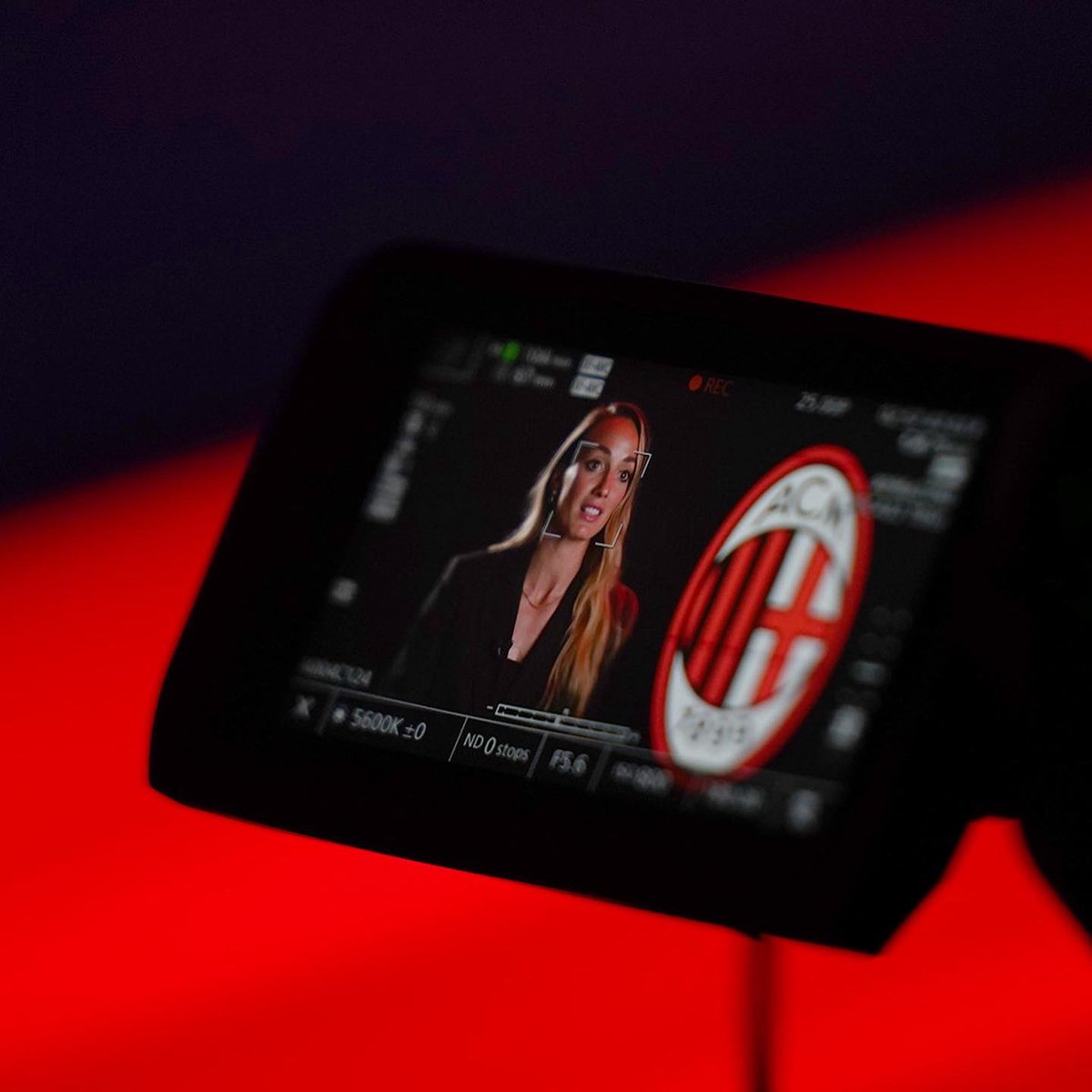 Kosovare Asllani tweet media