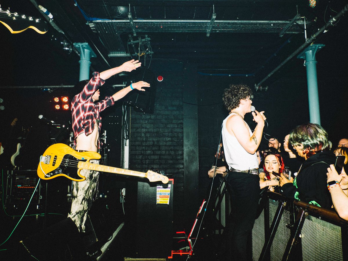 CRASHFACE (@crashfaceuk) on Twitter photo VICIOUS//NIGHT3
LIVERPOOL YOU TOOK US TO MELTDOWN
THANK YOU FOR SUCH A SPECIAL NIGHT
ETERNAL RAGING LOVE FOR <a href="/hotmilkhotmilk/">HOT MILK</a> AND <a href="/delairetheliar/">Delaire the Liar</a> FOR HAVING US
WE CAN'T WAIT TO SEE YOU ALL AGAIN
BRACE BRACE BRACE X
📸 <a href="/jessie_shoots/">🪲 Jessie 🪲</a> VICIOUS//NIGHT3
LIVERPOOL YOU TOOK US TO MELTDOWN
THANK YOU FOR SUCH A SPECIAL NIGHT
ETERNAL RAGING LOVE FOR <a href="/hotmilkhotmilk/">HOT MILK</a> AND <a href="/delairetheliar/">Delaire the Liar</a> FOR HAVING US
WE CAN'T WAIT TO SEE YOU ALL AGAIN
BRACE BRACE BRACE X
📸 <a href="/jessie_shoots/">🪲 Jessie 🪲</a>