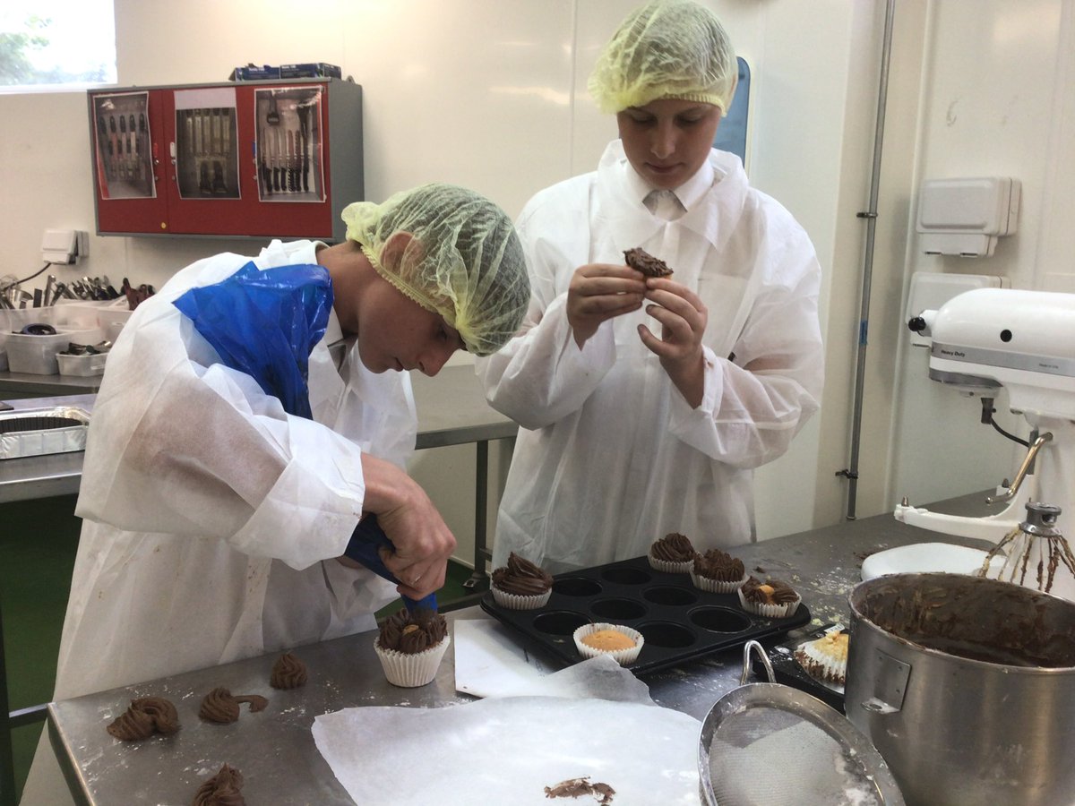 Sir William Stanier tweet media