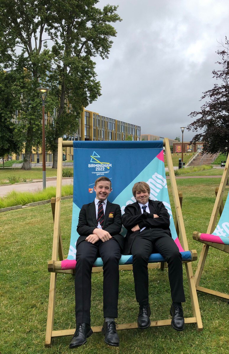 barrbeaconsch's tweet photo. Some of our amazing Yr8 pupils who have the highest praise points visited @unibirmingham this week to show off their knowledge in the Commonwealth Quiz winning the poetry round with a poem about diversity!!#proudtosucceed #beaconvalues https://t.co/JAGwj7D52l