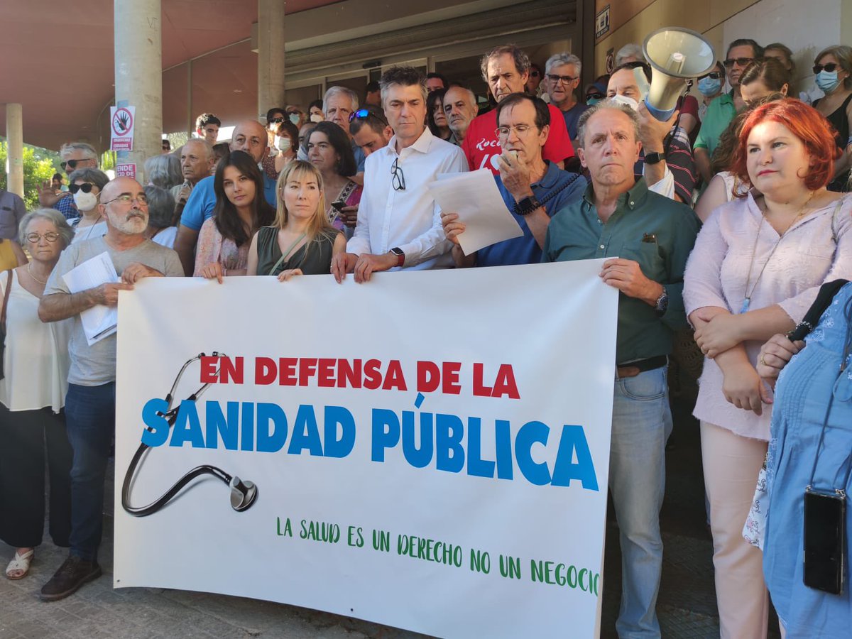 PSOE_LasRozas's tweet image. ¡En defensa de la sanidad pública!

Por la reapertura de urgencias de #ElAbajón en nuestro municipio

📢Reclamamos a @IdiazAyuso y @jdelauz que escuche a los vecinos y vecinas de #LasRozas y reabran el SUAP con el equipo completo hasta su cierre

#SanidadPública #ReaperturaSUAP