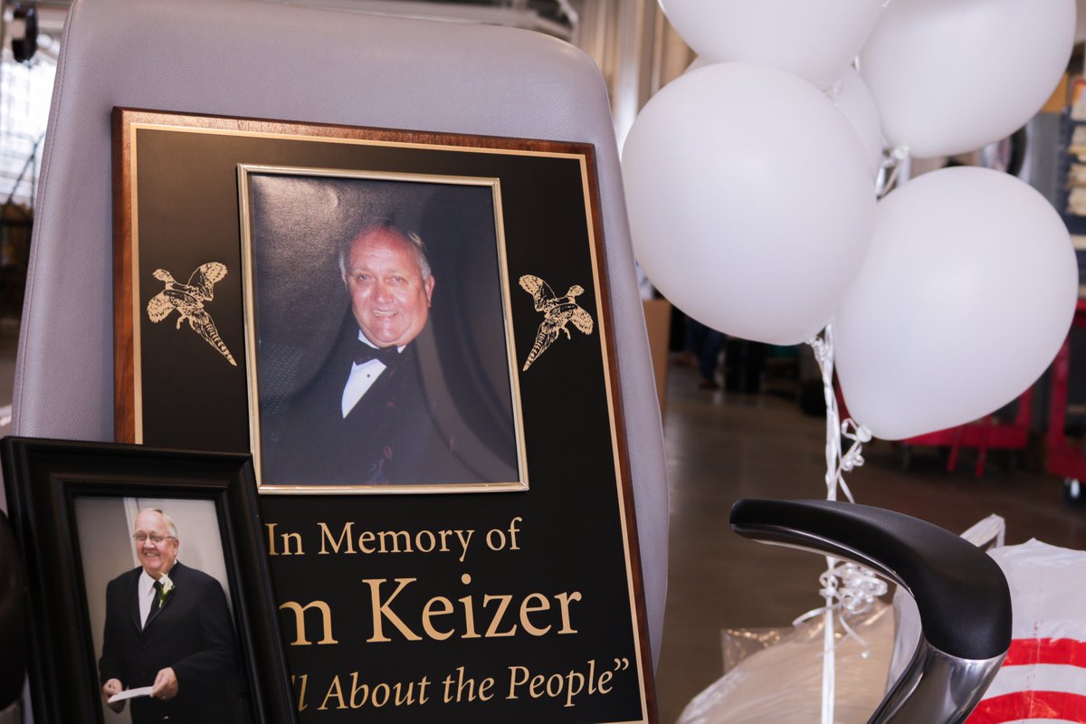 mstatesutility's tweet image. Today we remember our company's founder Jim Keizer. It's been 10 yrs since he passed away, but we've never forgotten him or his motto: "It's all about the people." As part of this remembrance, the Keizer family released 10 balloons. #legacy #Legacies #CompanyLegacy #rememberance