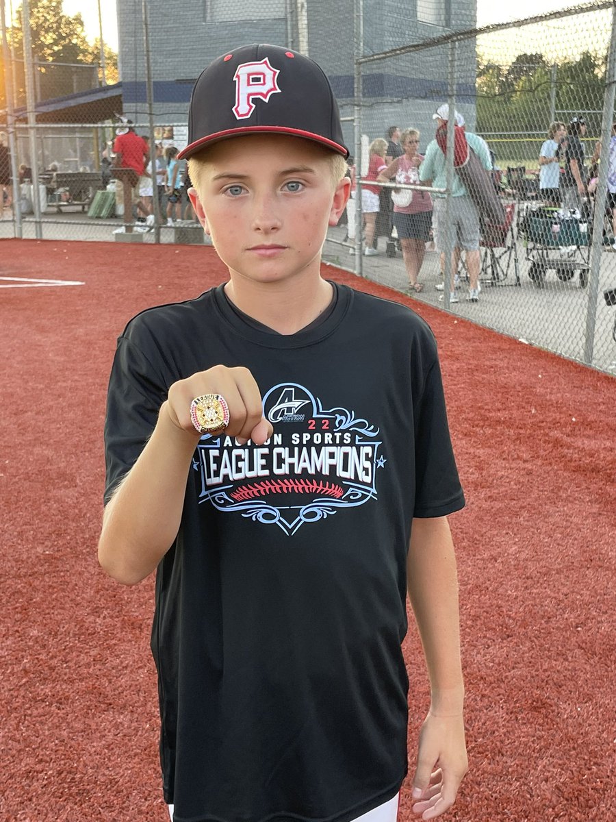 stacgoff's tweet image. Big day for CJ! ⛳️ ⚾️ 🐝