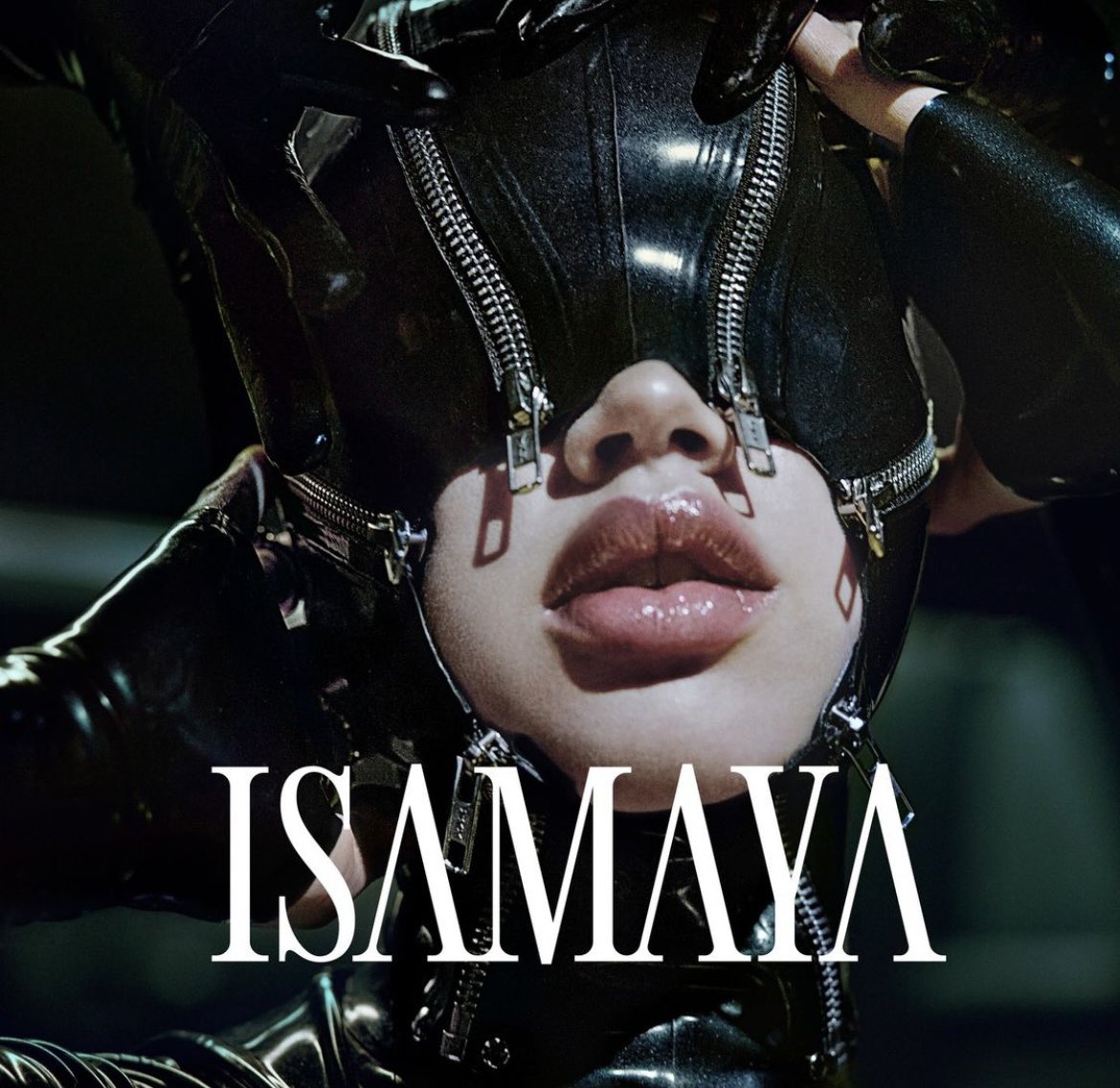 Sononuiofficial's tweet photo. อยากให้ #isamaya เข้าไทยมากๆ เป็น cosmetic brand ที่ถูกจริตนี่มากเวอร์ 🔥🖤👽 https://t.co/1inxnMlsow