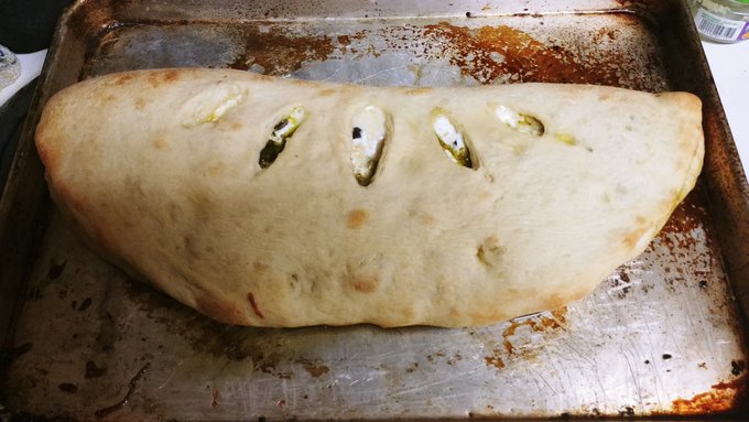 Superb calzone! https://t.co/NtvERLtrQe
