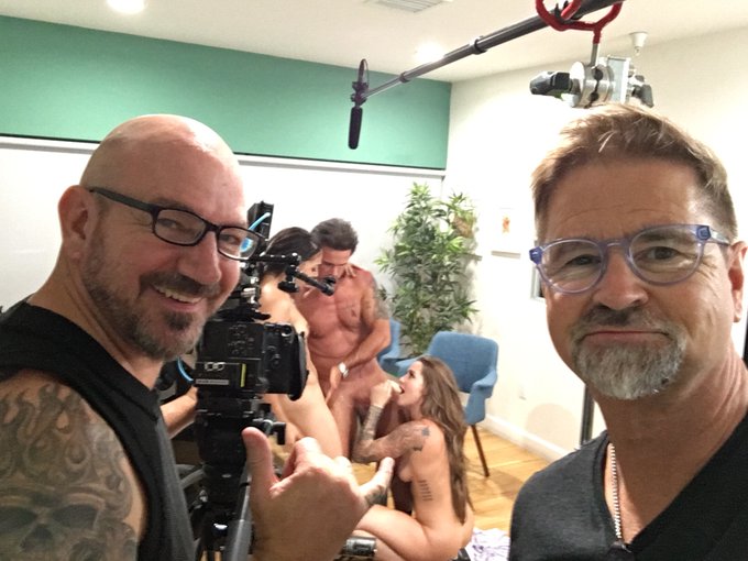 BTS for "Artificial Heart". A Will Ryder film. 😊 https://t.co/IdzRzPLPlX