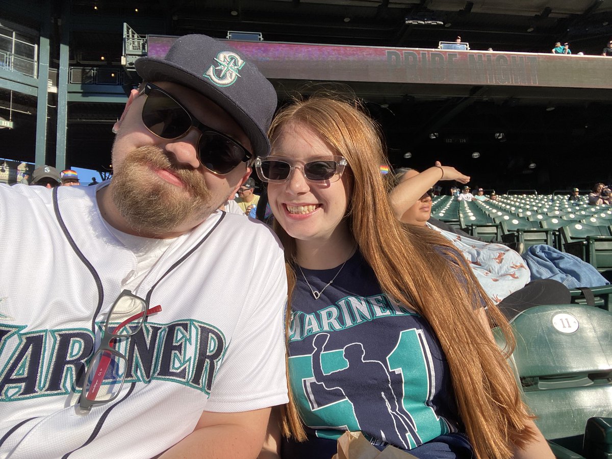nickdeehring's tweet photo. Happy 2nd anniversary! Go Mariners!! @Daisy_bower15 #SeaUsRise https://t.co/nnM0ty3i4t