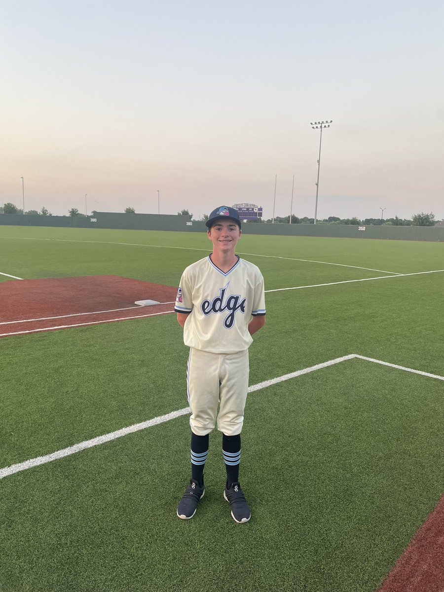 âFive Tool Texasâ (@fivetooltexas) on Twitter photo #SummerShowdown F: <a href="/edgebaseballtx/">edgebaseballtx</a> Navy 16U 9, Midwest Mavericks 16U Columbia Blue 1
PoG: <a href="/gunnar_maas/">Gunnar</a> 2-3, 2B, 3B, R
Pitcher: <a href="/LandryHeath08/">Landry Heath</a> 5 IP, 2K, 3H, R #SummerShowdown F: <a href="/edgebaseballtx/">edgebaseballtx</a> Navy 16U 9, Midwest Mavericks 16U Columbia Blue 1
PoG: <a href="/gunnar_maas/">Gunnar</a> 2-3, 2B, 3B, R
Pitcher: <a href="/LandryHeath08/">Landry Heath</a> 5 IP, 2K, 3H, R