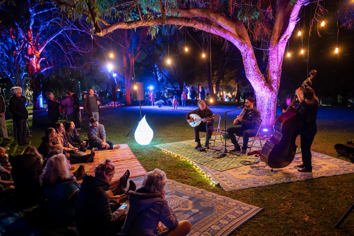 cityofmelville's tweet photo. Our second annual #MelvilleMidwinter event was a huge success. Hundreds made their way down to #Dyoondalup #PointWalter for a night of song, spoken word, visual arts and dance by some of our best #artists and #creatives. We'll be back for round three in 2023! #perthnews https://t.co/htWCkFalr5