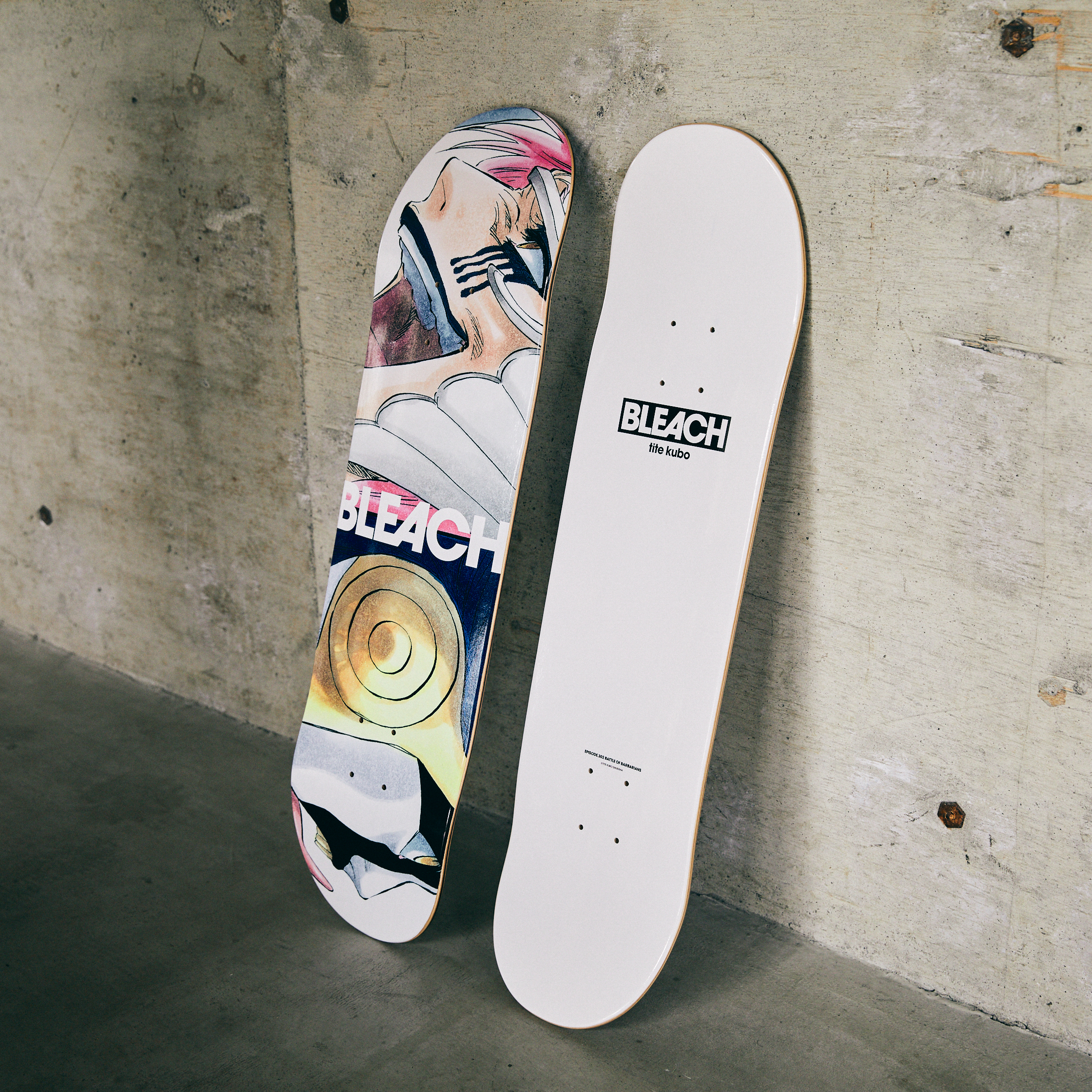 久保帯人 スタッフ 商品情報 Skateboard Deck Collection Design A Concept Final Tvアニメ Bleach 千年血戦篇 放送を記念して Tvアニメティザービジュアルの元となった 原作のシーンから デッキをデザイン 仲間を護るために戦う一護を