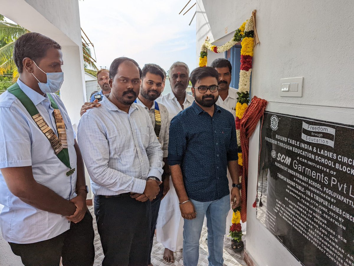 SCMGroups's tweet image. 2 Class rooms has be done at Government School, Pooluvapatti, Tirupur