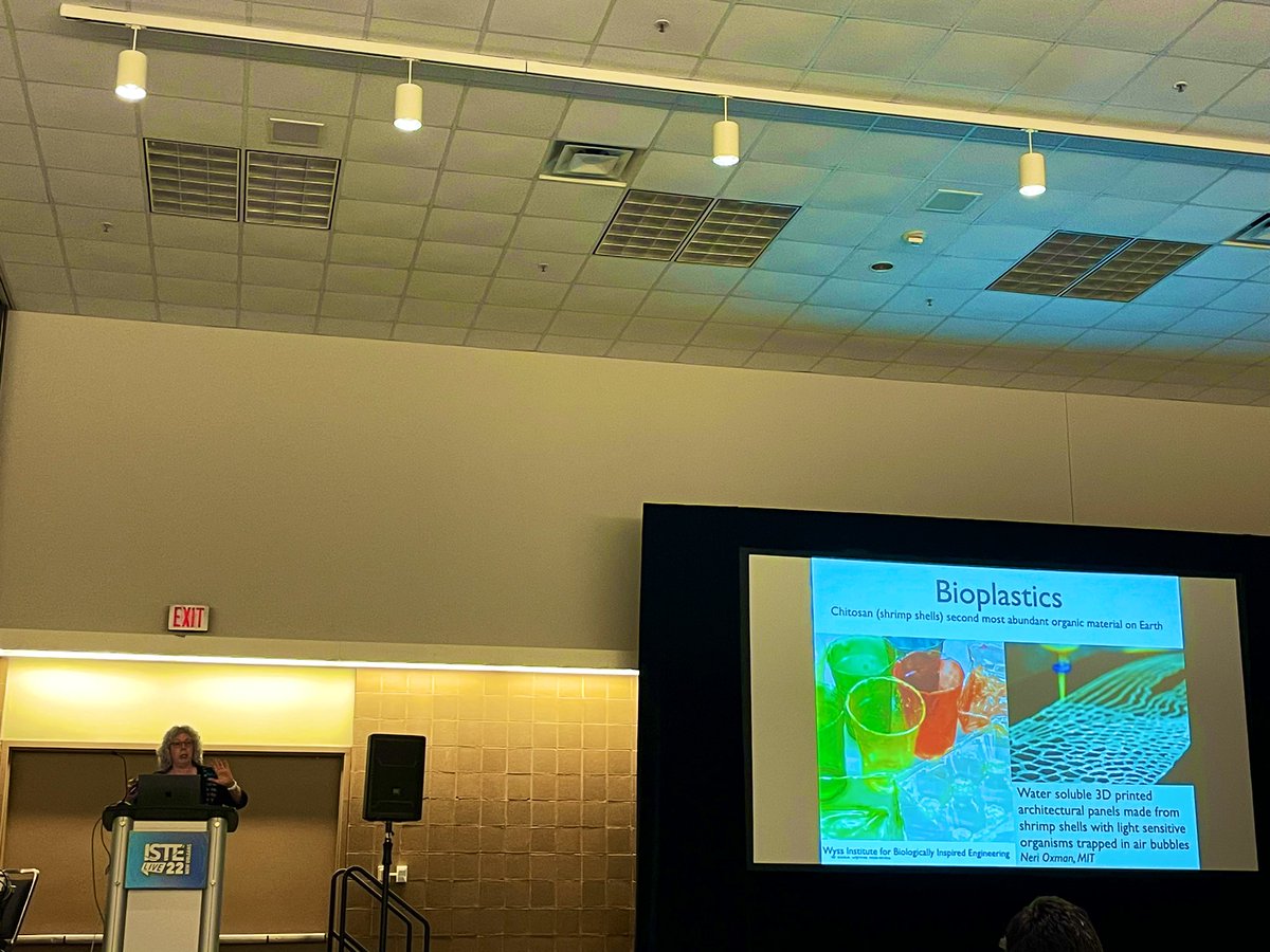 Nice talk on Biomaking and Biohacking at #ISTE22 by <a href="/smartinez/">Sylvia LibowMartinez</a> 

#iste #ISTELive22 #ISTELive