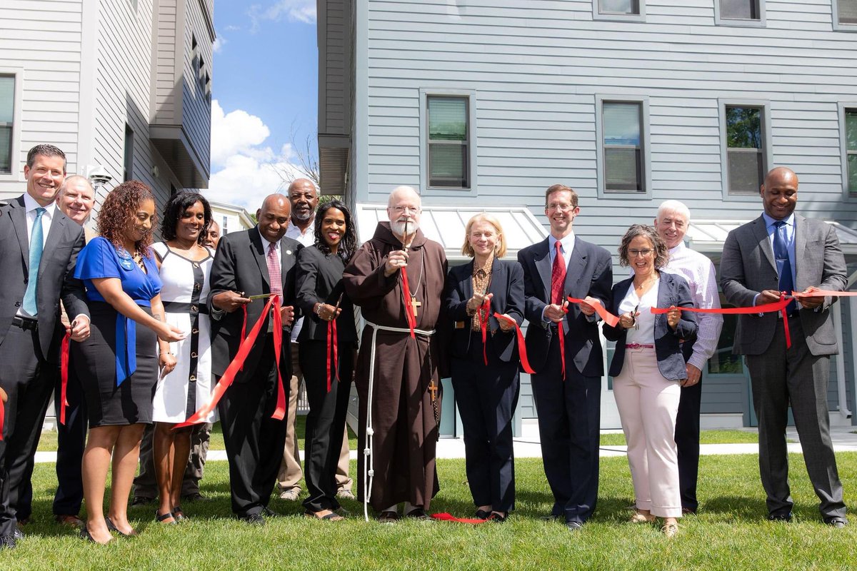 Donald Alexis tweet media