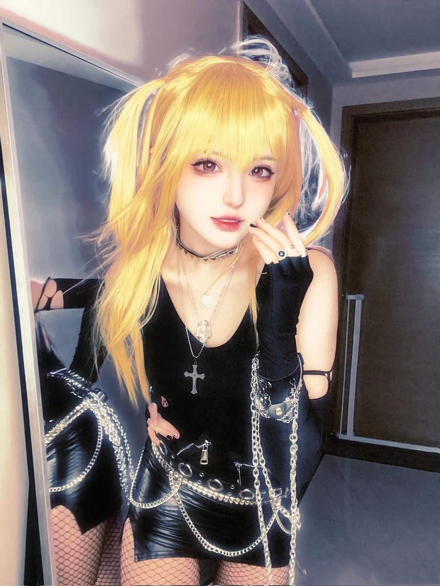 "I'll do anything for Light!"
#cosplay
#misaamane 
#DEATHNOTE 
#弥海砂 
#コスプレ https://t.co/lOsz4u4r6f
