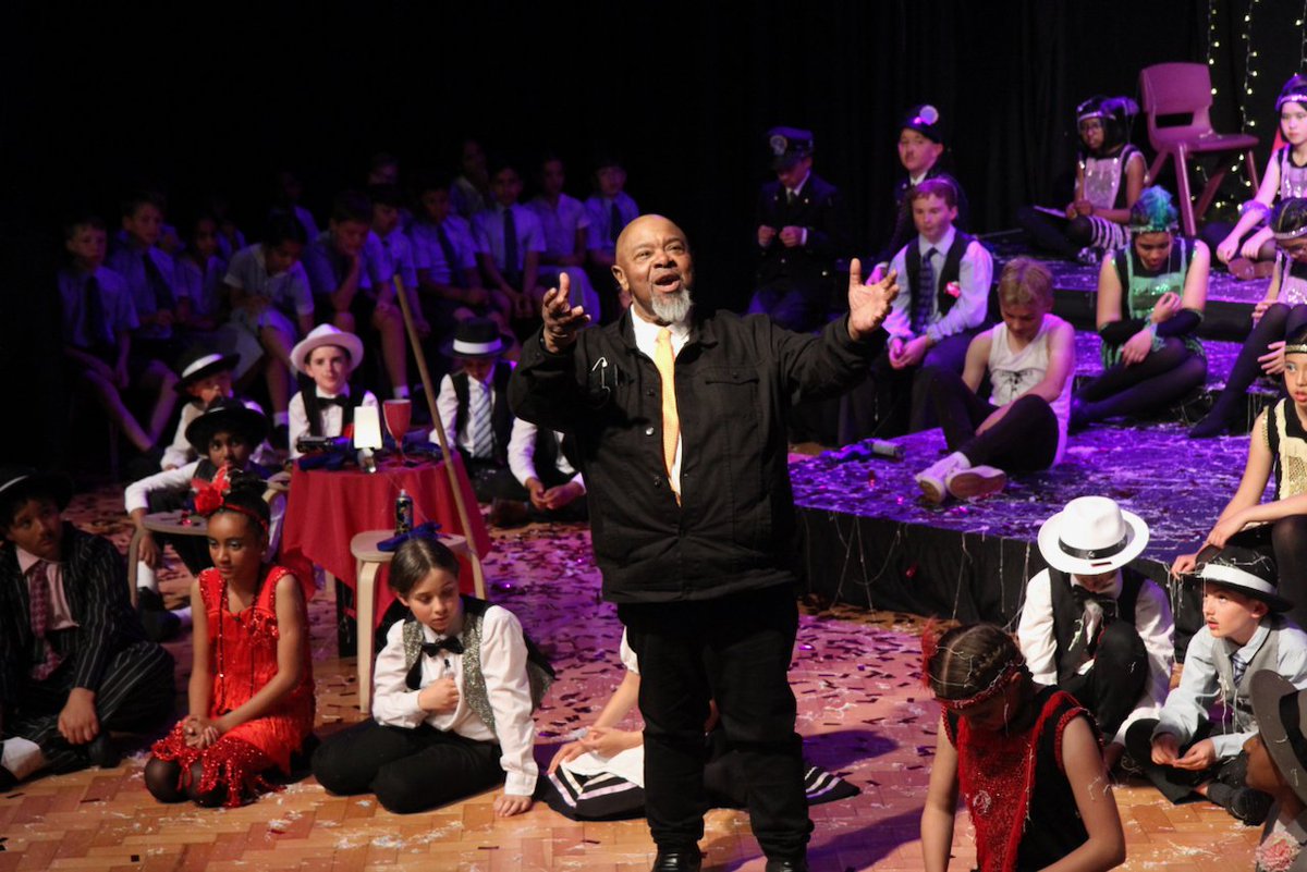 bcsbirmingham's tweet photo. A brilliant evening as Cast 2 wowed the audience with their performance of Bugsy Malone. Well done to the crew and the production team for such a professional and outstanding display - Mr Paul Murphy, aka Leroy Smith, was definitely impressed with what he saw @bcsbirmingham! https://t.co/OU9GOt7HRC