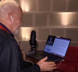 PCG_News's tweet image. Preaching Elder Carlos Heyer translating The Key of David at a hotel recently in Medellin, Colombia.