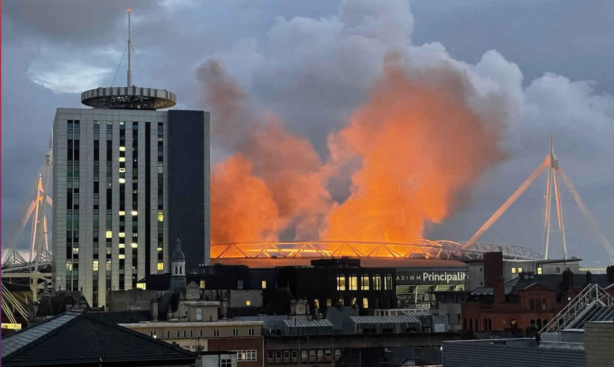 asoundreaction's tweet photo. ✔️ So much smoke people think stadium is on fire
✔️ So loud you can hear it from miles away
✔️ So mad inflatable dinghy used to reach stage
✔️ So hot it must be how hell feels

Rammstein doing Rammstein things in Cardiff. 🤘🔥

(Pic credit: @gingio)

https://t.co/azIamPlOWE https://t.co/zyy15EOx6h