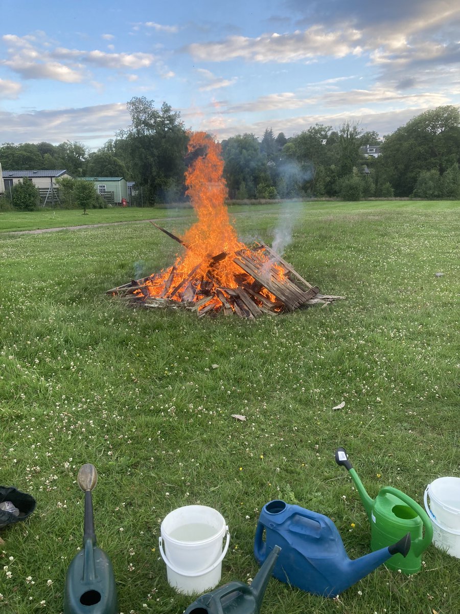 GatehseSchool's tweet photo. Thank you to all the families who came to the BBQ for the P7 Leavers. It was such a lovely atmosphere. We’ve had a bonfire, toasted marshmallows, played football, manhunt, basketball and Uno! That’s everyone bedding down for the night 😴 #Transition #EndofPrimary https://t.co/35Ng2xecj8