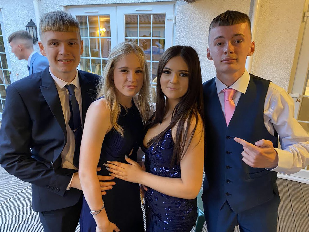 Year 11 Prom... Class of 2022. Brilliant night⭐️!