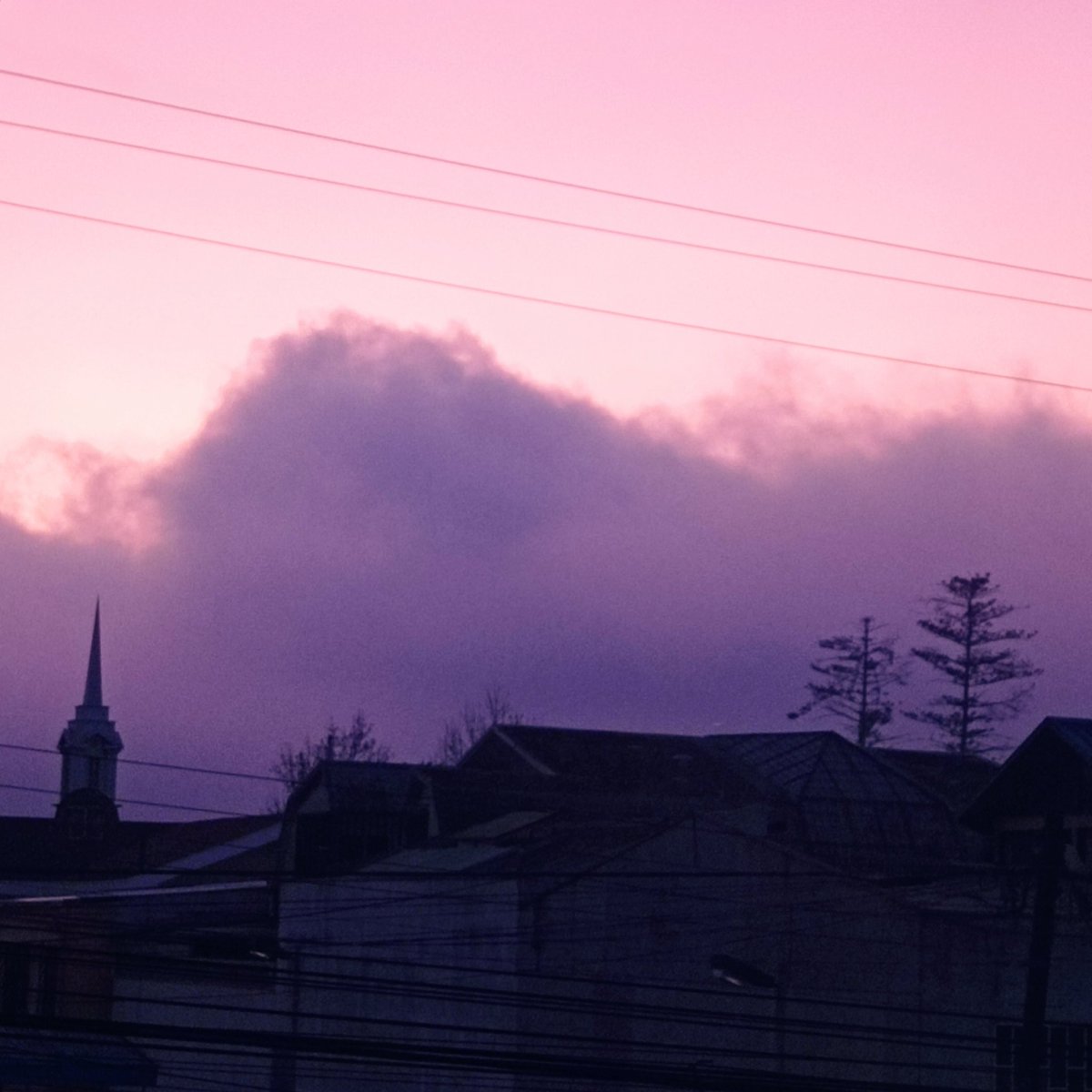 Será que se viene la lluvia para mañana en #LaLigua??