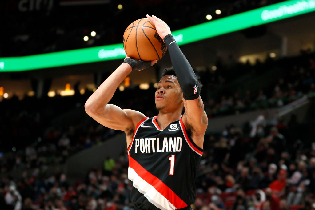 Trail Blazers give Anfernee Simons lucrative extension, average annual  salary similar to NFL superstar's