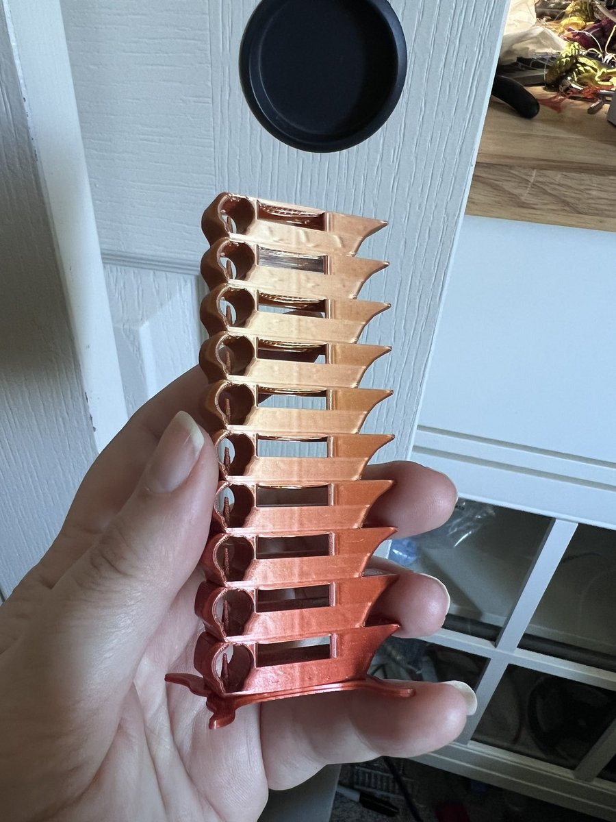 feistykitty's tweet photo. I am actually kind of astonished at the results of this #TempTower #3DPrintTest
I really thought there would be a lot of obvious issues at the low and high end, and it’s not totally perfect at both ends, but way less change than I expected. https://t.co/KpdRwHhrsg