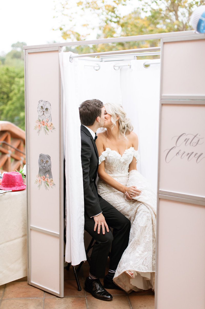 Smitten on Paper tweet media