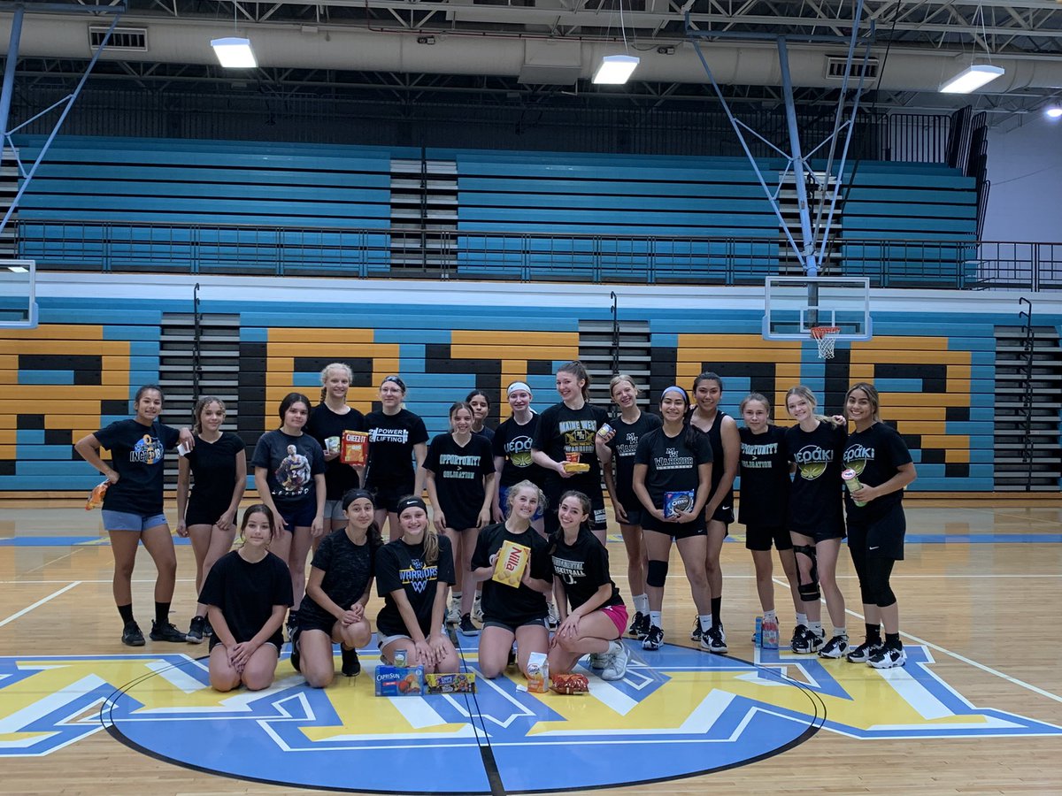 And that’s a wrap for our high school camp and summer league! Thank you to all the teams who spent their June nights with us at West, we love hosting you all!