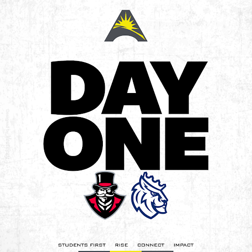 ASUNSports's tweet photo. As the 🕛 𝙨𝙩𝙧𝙞𝙠𝙚𝙨 𝙢𝙞𝙙𝙣𝙞𝙜𝙝𝙩, it marks day 1⃣ of @letsgopeay &amp; @QueensAthletics in the ASUN ���🔥

#ASUNBuilt https://t.co/kTaehnLo0w