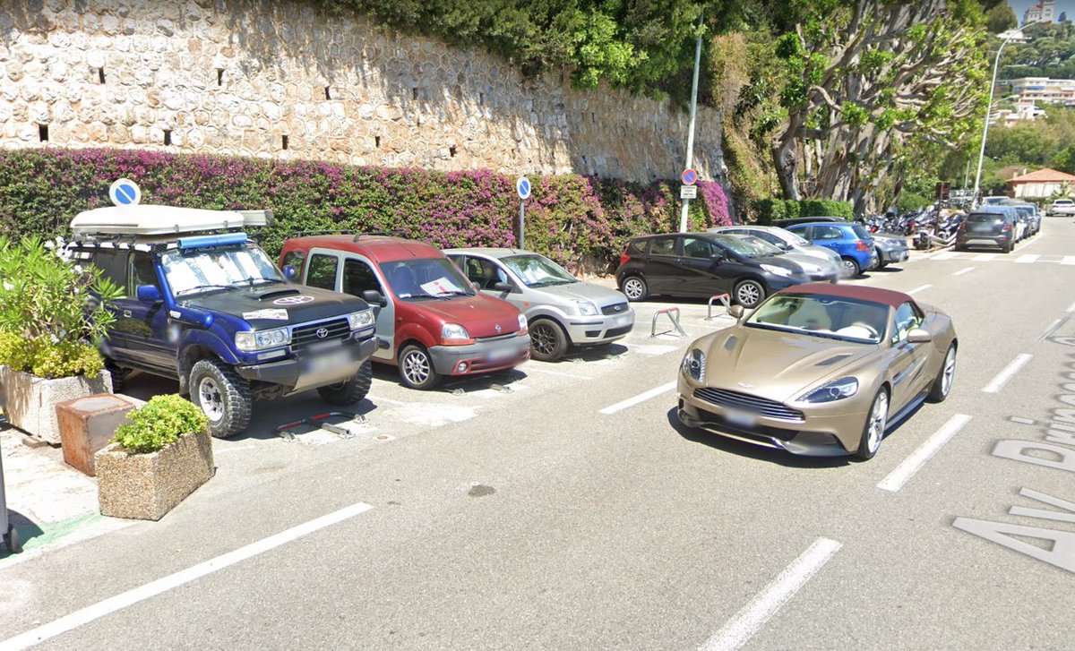Cars_SV's tweet photo. Since we strive on variety, here's a lovely spec Aston Martin Vanquish Volante alongside an adventure-ready Toyota Land Cruiser (80-series) in Monaco - July 2021 #StreetViewCars #SV_Offroad #SV_Supercars https://t.co/A2e1s5GDYZ