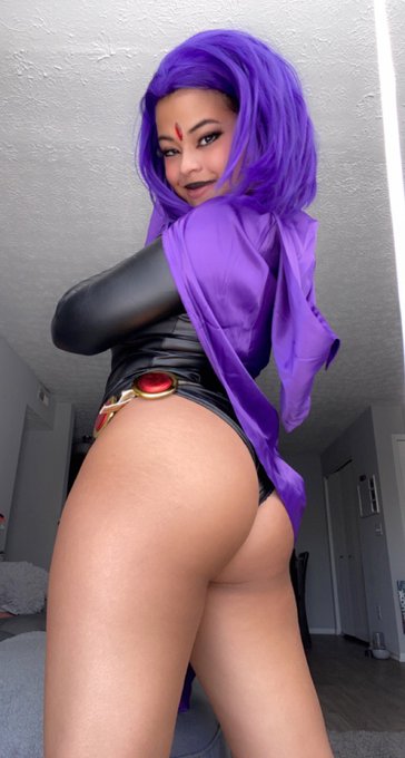raven 💜 do you wanna see the nsfw version? 😈 https://t.co/mYgm16klYu