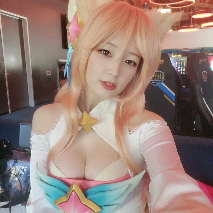 Twitterのコスプレ画像16