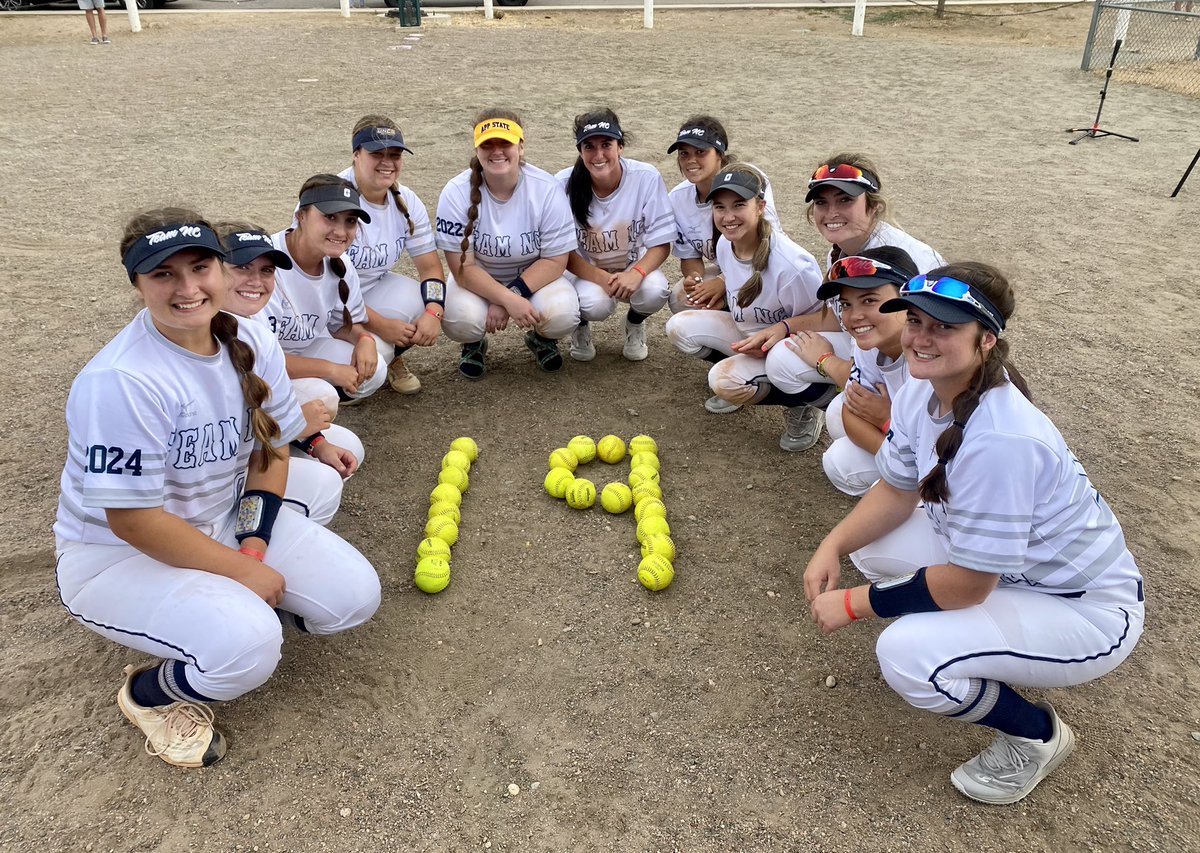 1️⃣9️⃣ HOME RUNS TODAY! 

<a href="/owsoftball2/">Olivia Williams</a> 3
<a href="/makaylabrantl3y/">Makayla Brantley</a> 3
<a href="/julie_kelleysb/">Julie Kelley</a> 2
<a href="/betsy_eatmon/">Betsy Eatmon</a> 2
<a href="/Madison5sftbl/">Madison Edwards</a> 2
<a href="/RileyBecker10/">Riley Becker</a> 2
<a href="/megan_towery14/">Megan Towery</a> 
<a href="/briebiddle05/">Brie Biddle</a> 
<a href="/AudreyW_2024/">Audrey Wilson</a> 
@kaylinbryte 
<a href="/_taylorbarlow/">taylor barlow</a> 

No. 1 seed (4-0) going into <a href="/COSparkFire/">CO 4th of July</a> bracket play! #TeamNC #dingers