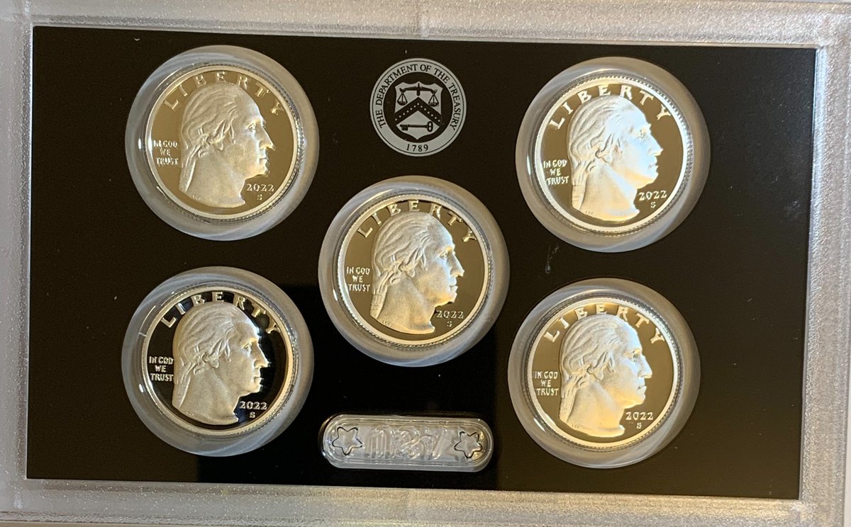 BaltimoreCoins's tweet photo. The 2022 Silver Proof Set from @usmint includes all 5 of the American Women Quarters released for the year. You can learn more about the American Women Quarters program here:

https://t.co/EgikAATUvf

 #coinclub #numismatics #numismatist

2/2 https://t.co/V7ozunBthz
