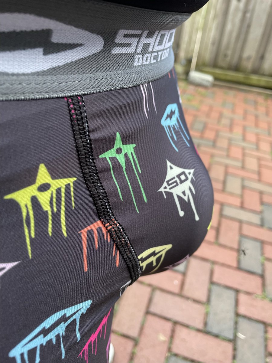 n2_briefs's tweet photo. Outdoor sweaty cardio series!
Showing off a new outfit by ShockDoctor with a “heavy metal” inner surprise (hint: think stainless steel)! Makes for a sexy bulge!!!
😅 🏋️♂️ 🥵
#GayCompression #GayCup #OutdoorCardio #SweatyCardio #ShockDoctor #ProtectiveCup #HardCup https://t.co/IQmduwphIV