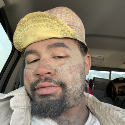 BarnettTanner's tweet photo. #NewProfilePic https://t.co/H54KivInAM