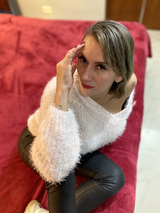 Wanna get in troubles!? Because I want 🥴💓👅  #selflove #selfie #thursdayvibes #ThursdayMotivation #lifestyle<a href="/tag/selflove"class="tags">#selflove</a><a href="/tag/selfie"class="tags"><span>#selfie</span></a><a href="/tag/picoftheday"class="tags"><span>#picoftheday</span></a><a href="/tag/lifestyle"class="tags"><span>#lifestyle</span></a><a href="/tag/thursdayvibes"class="tags"><span>#thursdayvibes</span></a>