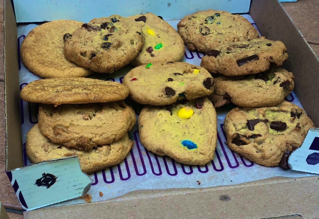 Hannah Peifer, MPH (@hannahpeifer) on Twitter photo Today our attending brought cookies to afternoon table rounds which took place outside in the ☀️ It really is the little things sometimes. Thankful to train at a school with such amazing OBGYNs😊 <a href="/BrownMedicine/">The Warren Alpert Medical School</a> Today our attending brought cookies to afternoon table rounds which took place outside in the ☀️ It really is the little things sometimes. Thankful to train at a school with such amazing OBGYNs😊 <a href="/BrownMedicine/">The Warren Alpert Medical School</a>