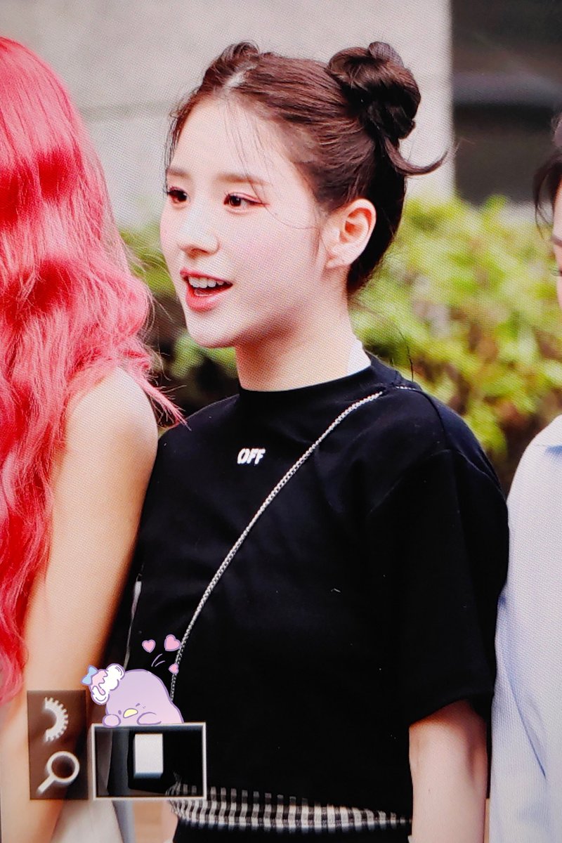 Dear_My_Chuu's tweet image. 220701 프리뷰

#이달의소녀 #LOONA #희진 #HeeJin 
@loonatheworld
