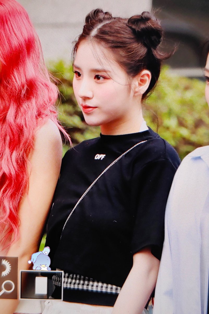 Dear_My_Chuu's tweet image. 220701 프리뷰

#이달의소녀 #LOONA #희진 #HeeJin 
@loonatheworld