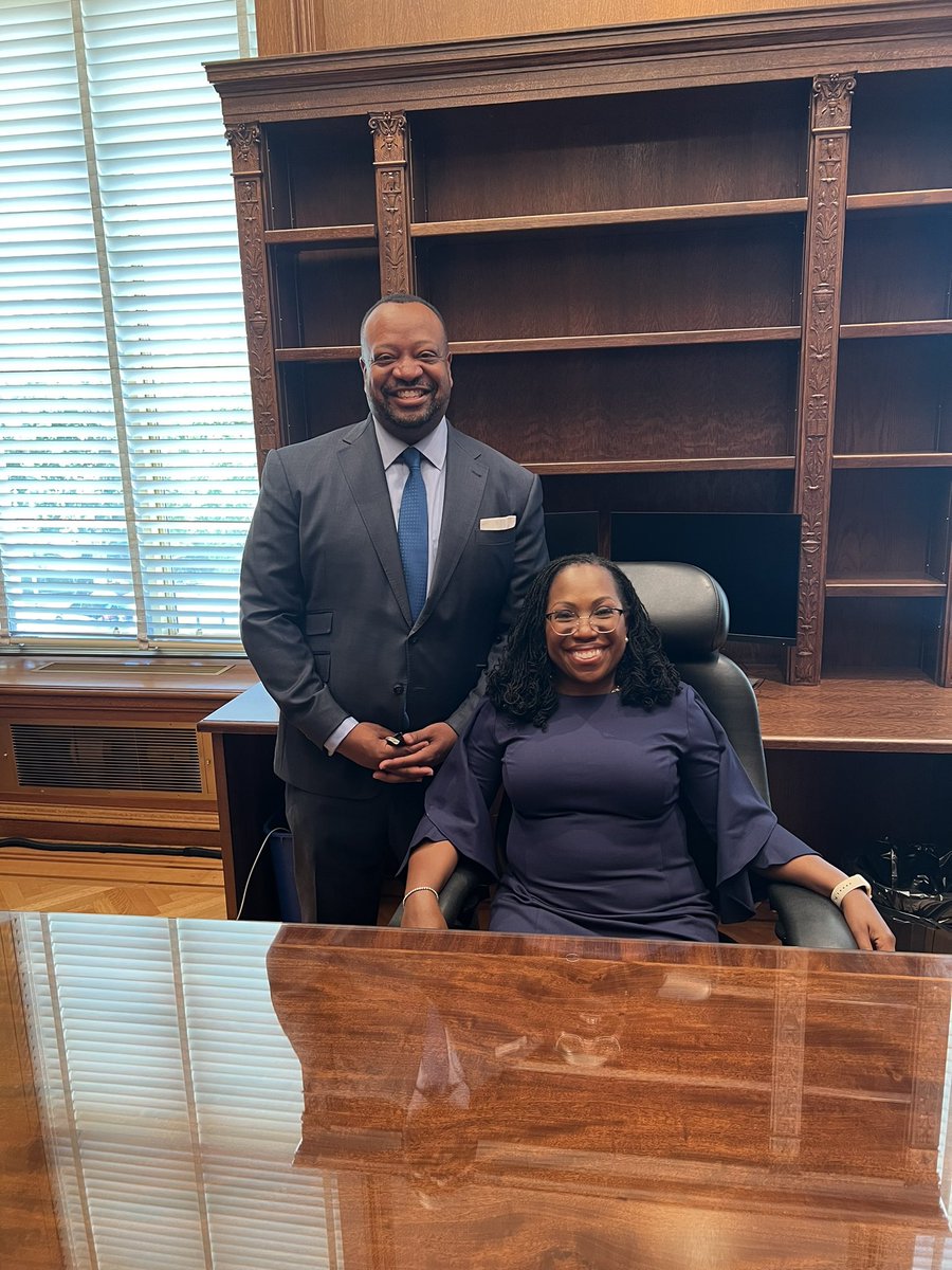 ProfFairfax's tweet photo. So blessed to witness, through tears of joy and pride, history made this afternoon at the Supreme Court of the United States. Congratulations Justice Ketanji Brown Jackson! #letusmarchon https://t.co/lPho9r3ezA