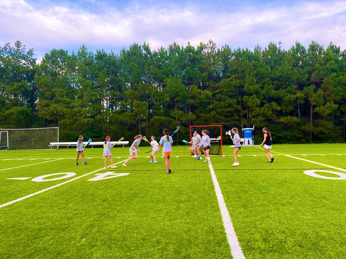 wlax_cghsnc's tweet photo. 🔰Day 4 Final Day of lacrosse camp in the books🥹 Thank you to all the campers &amp; coaches who helped make this years camp so incredible💚👊🏼 Until next year keep being a student of the game and watch @WorldLax2022 🙏🏼 #GrowTheGame @camps_cghsnc https://t.co/m7C80gJ7ao