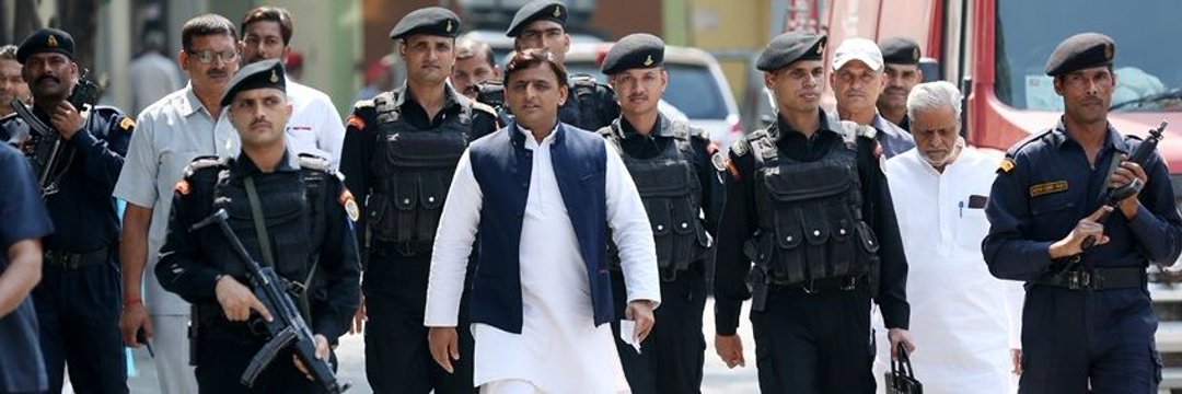 AbhiYad84805282's tweet photo. #AkhileshYadav
President of Samajwadi Party, Youth Icon, Youngest Chief Minister of UP
 Respectable @yadavakhilesh Bhaiya ji Heartly Congratulations on His 49th Birthday! 💐💐
पूर्व मुख्यमंत्री
#AkhileshYadav
#अखिलेश_भवः_उत्तरप्रदेश
#समाजवादी_पार्टी @yadavakhilesh 💐🎂🙏 https://t.co/UzIXeOpn1y