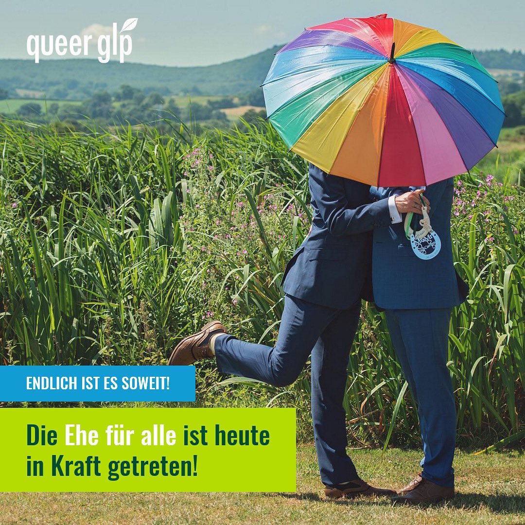 queer_glp's tweet photo. Heute ist es endlich soweit: die #Ehefueralle ist in Kraft getreten. Wir freuen uns sehr, dass nun auch gleichgeschlechtliche Paare heiraten dürfen - ein weiterer wichtiger Schritt in Richtung Gleichstellung. https://t.co/WVp7uhG6BV