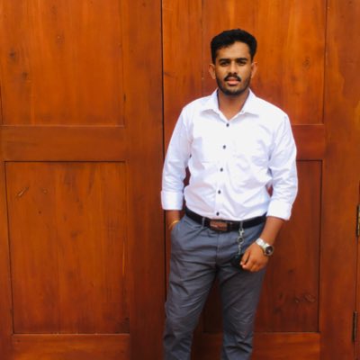 nuwan_K_vitz's tweet photo. #NewProfilePic https://t.co/QCltVniAkO