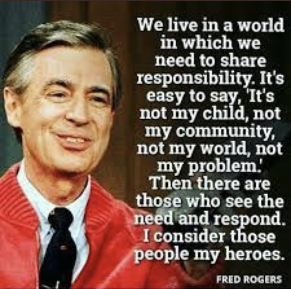 CarterwanCarter's tweet photo. This is what staff at Washington Court House City Schools do!  They always respond to the needs of our students!
#EngageInspireGrow    #EngagedEmpathy https://t.co/amhMxmYUsH